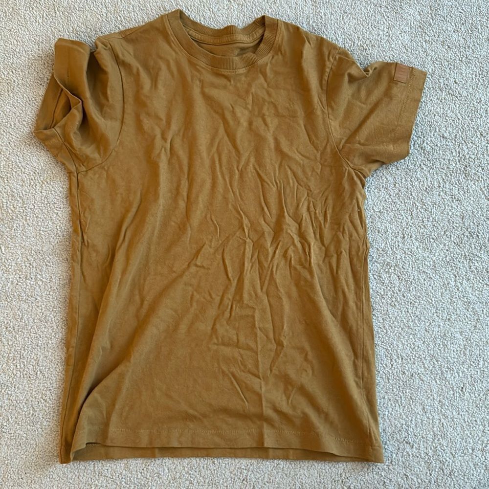Set Active small new tee brown/tan